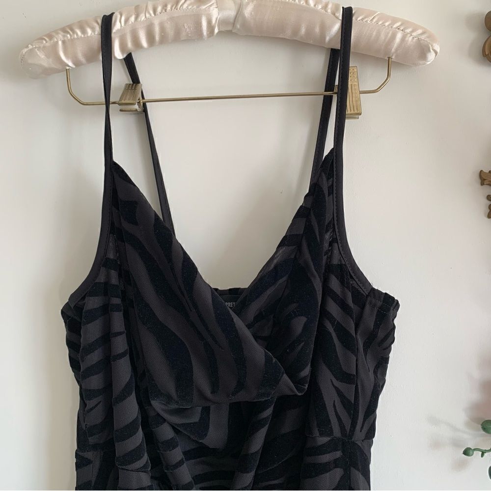 PLT BLACK VELVET RUCHED COWL NECK MIDI DRESS - Picture 9 of 13